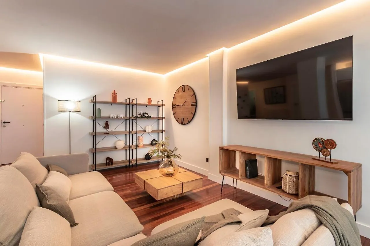 New! Lovely 4-Bedroom Loft In Bilbao Apartment