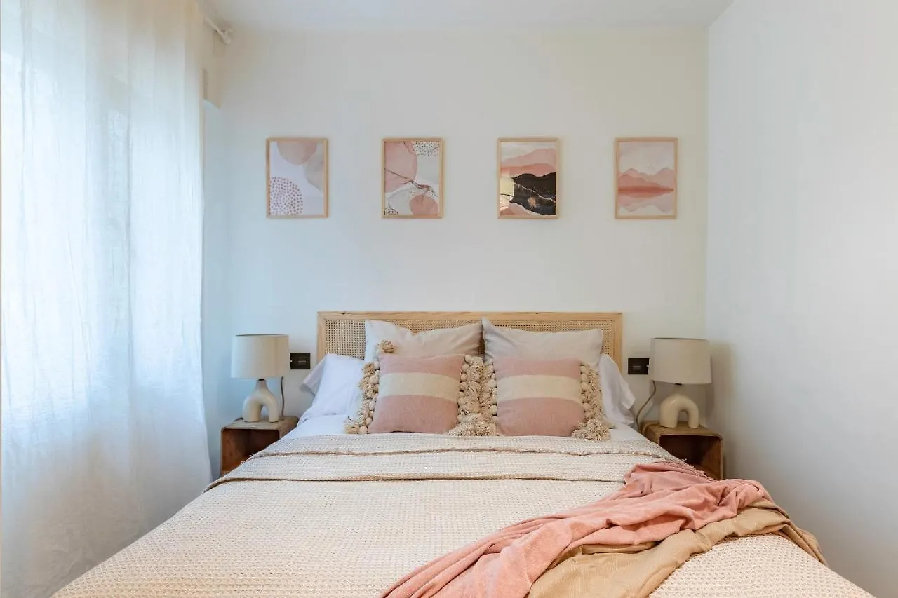 Apartment New! Lovely 4-Bedroom Loft In Bilbao